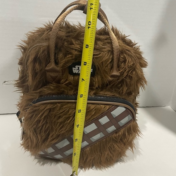 Star Wars Chewbacca Faux Fur Crossbody with Handles - Picture 2 of 8